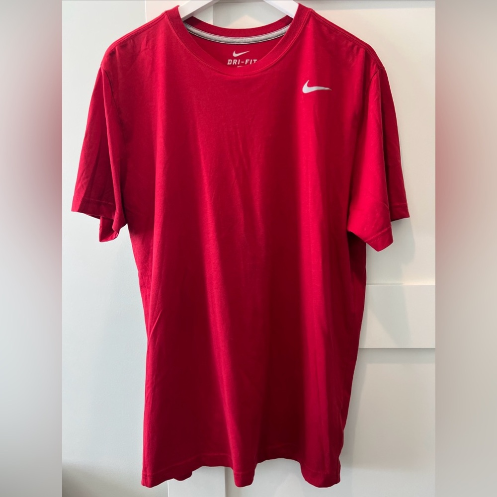 Nike Dri-Fit Men’s Short Sleeve Cotton Blend Tee L Red